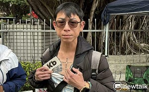 （影）柯文哲案一審將宣判  小草北院外秀刺青：KP 清清白白 