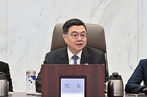 卓揆：完善清明連假交通疏運整備及聯防備援 確保民眾安心返鄉、快樂出遊