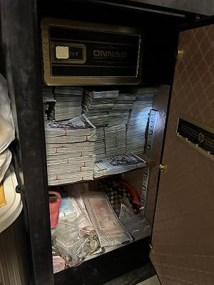 詐團偽造金管會公文騙出金須繳稅 警扣千萬元逮24人