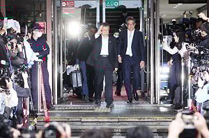 直播》柯文哲一審遭重判17年！ 民眾黨1815召開中外記者會說明