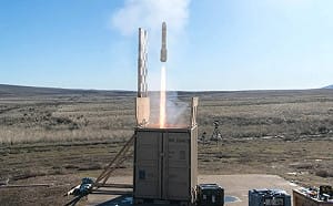 「灰熊」厲害…洛克希德馬丁貨櫃發射地獄火  研發六個月即完成首次垂發測試