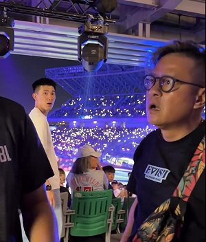 亞太球場暴力男打工讀生濺血！蔡其昌強調告到底　中職出手禁止他入場