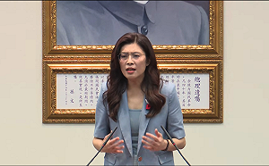 鄭麗文訪中消息竟是央視先證實 他質疑：按藍白邏輯這是不是黑箱？