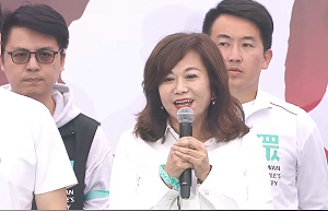 遭創黨元老斥害柯文哲被判17年還上街聲援 邱佩琳回應了