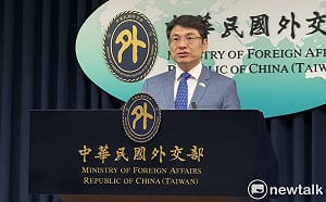 韓研議更新電子入境卡 外交部：我方暫緩更改「KOREA （SOUTH）」 