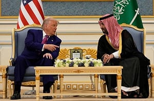 被「親我的屁股」惹怒了! 痛恨川普羞辱 沙烏地 : 不再採購美國武器