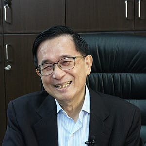 （影）陳水扁愚人節自嘲「生活白癡」  揭「把洗衣粉當奶粉泡給女兒喝」糗事