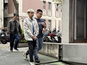 詐團信箱投遞投資廣告詐婦人9千萬　刑事局逮5嫌