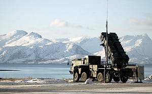 2400枚31天打光! 美飛彈庫存告急 波蘭拒調愛國者去中東 瑞士停止付款