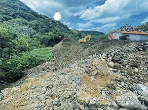 近萬立方米廢土倒苗縣山坡地　車行夫妻遭從重求刑