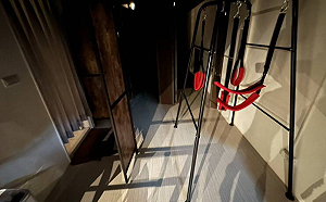 嫖客完事竟假冒警察搜包！外籍女提告 僭行公務員職權遭判拘役