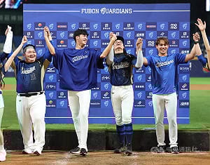 後藤光尊秀舞技　張育成第一次跟教頭共舞嚇一跳