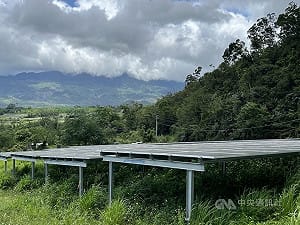 台東男朝鄰居開槍逃逸 躲山區6天吃野菜度日投案