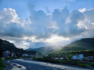 春天泡湯更享受！避開旺季人潮慢遊知本 感受台東靜謐山嵐溪谷