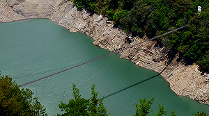 春雨狂降土地解渴！德基水庫3天進帳600萬噸