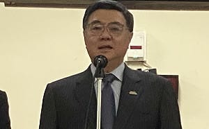 蔣萬安育嬰減工時全國適用？ 卓榮泰：以日為單位育嬰假更公平性平