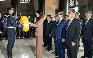 鄭麗文中山陵演說提「中華民國」 喊話習近平為「兩岸中國人」種和平種子