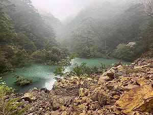 豪雨過後崩塌現形！合歡溪3.5公里處驚現堰塞湖  林保署示警