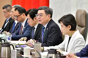 不得再「代為保管」勞工身分相關證件！違者最高罰30萬