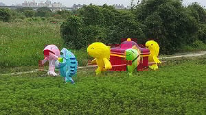 花彩節平鎮區開展！超喜感裝置藝術登場