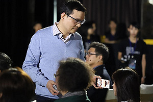 公開比拼！新世代手機影音戰開打