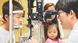明年起驗光師不得對6歲以下小孩驗光