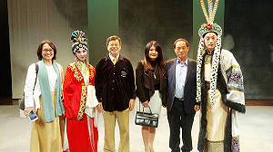 顏純左致力文化首都發展　崑劇「蔡文姬」撼動人心