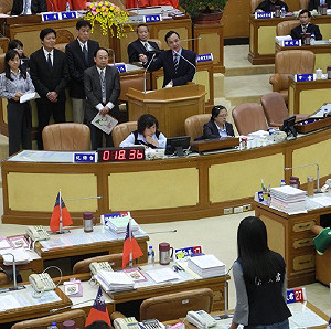 林口無人車專用道 2.5公里花10億元惹議