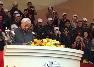 張忠謀退休前送4.56億紅包 員工每人樂領1.2萬