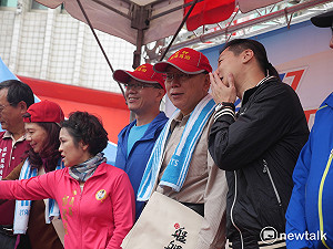 林昶佐被點名打柯Ｐ？兩人同台互動熱絡不尷尬