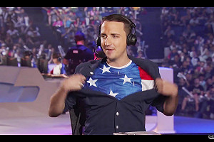 《鬥陣特攻》韓美大戰支持誰？ 主播MonteCristo當場撕衣