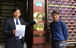 批簡太郎圖利慶富  黃國昌赴北檢按鈴告發