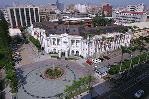 翻轉舊城空洞化　台中州廳變身美術館？