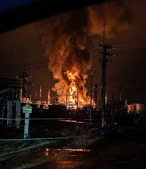 (影) 不懂別亂說! 澤連斯基怒駁范斯「領土交換」說 烏3月擊落3萬多俄無人機