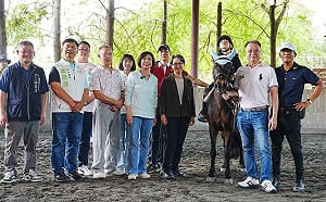 「純琴姐妹」再同框！何欣純邀蕭美琴關懷馬術治療與文資保存