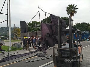 BanG Dream演唱會圍籬遭吹倒　幸無人傷