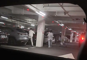 台中好市多驚傳暴力事件！男為追債拎球棒打人 警積極追查