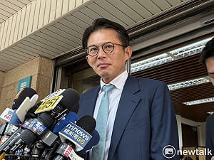 批李貞秀「說謊」 黃國昌證實她要錢還嗆「連這點錢拿不出來、瞧不起」
