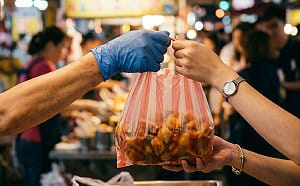 經濟部推平價專案  增產12.5億個塑膠袋  本週起陸續鋪貨進入市場