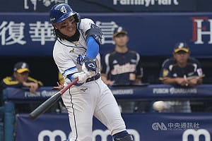 張育成首度沒排入先發　後藤光尊沒正面回覆