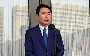 軍購條例卡「委製、商購」分歧 陳冠廷曝進度：朝野現鬆動契機 