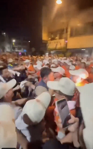 大甲媽遶境彰化爆衝突 警員掛彩倒地   律師批：踐踏執法威信、政府應掃黑 