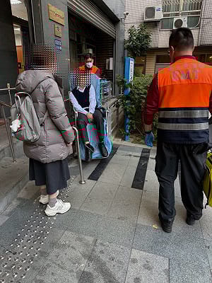 男腦出血嘔吐遭疑酒駕延誤就醫 北市警：依規查處