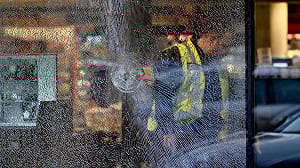 (影) 基輔恐攻警方竟「落跑」! 澤連斯基怒令「清洗整個安全體系」