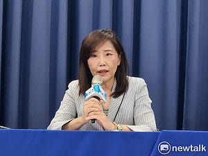 中外交部嗆不存在中華民國總統 國民黨駁：當然在　