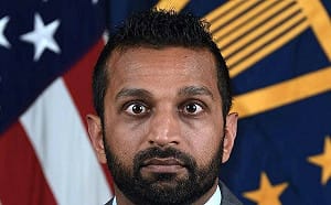 FBI局長帕特爾否認酗酒指控! 與媒體當場爆口角 還揚言要告