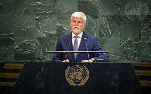 總理以「這理由」拒給參院議長派專機 捷克總統：跟台灣合作更有利