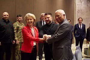 (影) 歐盟啟動烏克蘭入盟談判！通過900億歐元援烏 還摧毀俄製火箭發射台