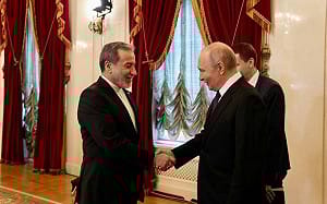 (影) 傳美放棄談判準備重啟戰爭!  伊外長急飛聖彼得堡找普丁幫忙