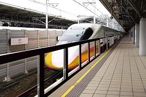 高鐵花20億裝全線月台門！2026年底新竹、板橋站率先完工啟用